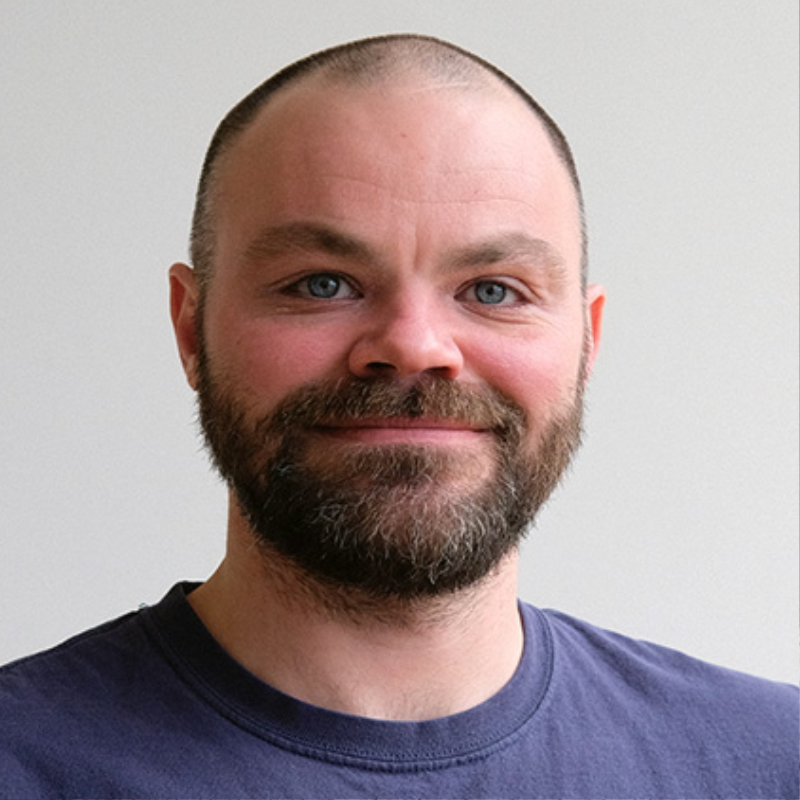 Dr Adam Metcalf
